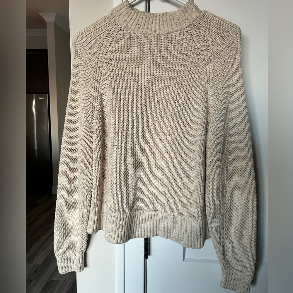 Old Navy Women’s Cable Knit Cream Mock Neck Sweater with Multicolored Freckles